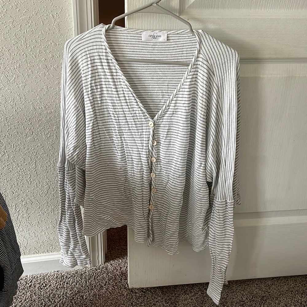 Carly Jean Los Angeles Cardigan